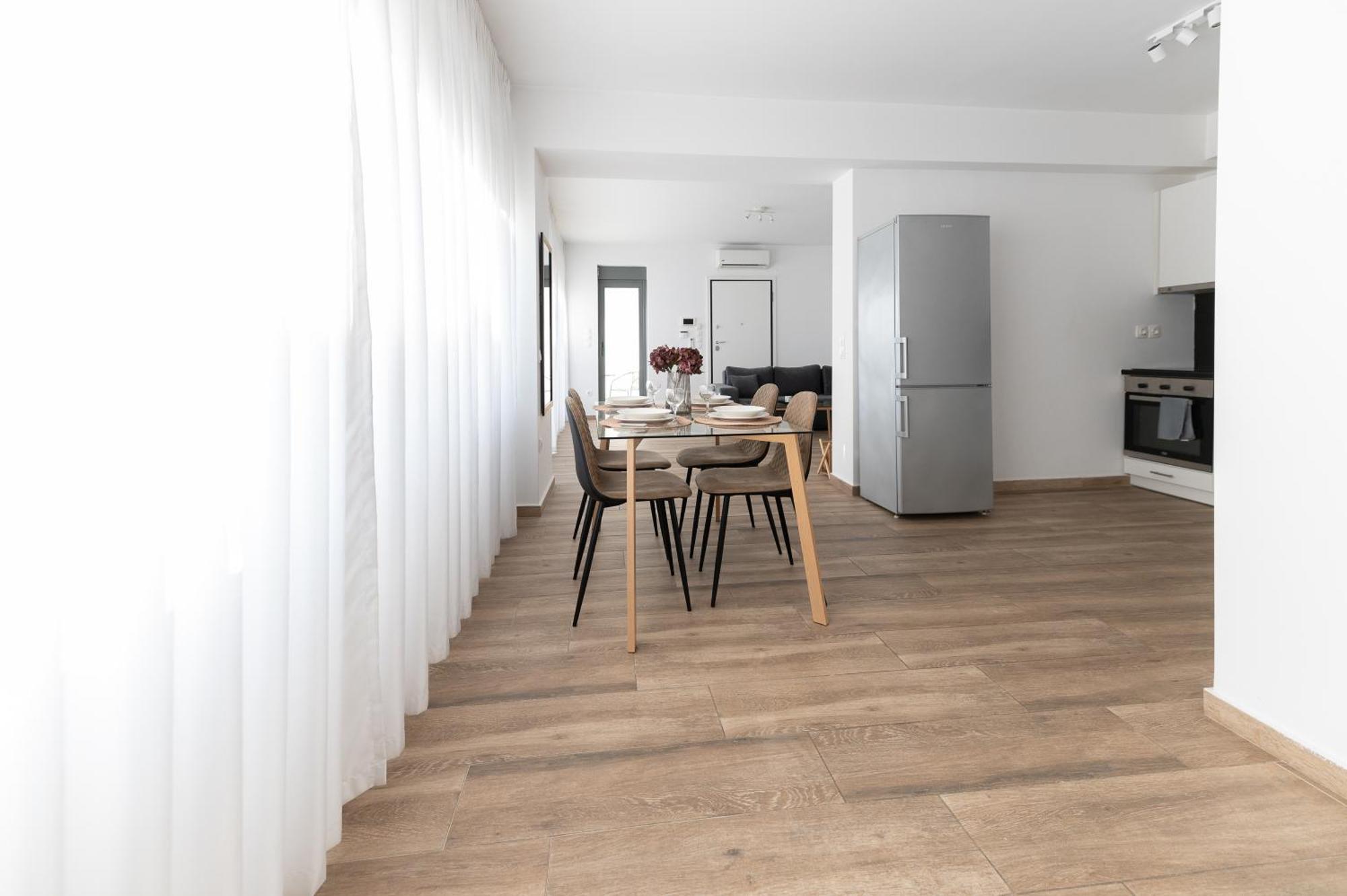Stylish Spacious Apartment In Palaio Faliro Athen Eksteriør bilde