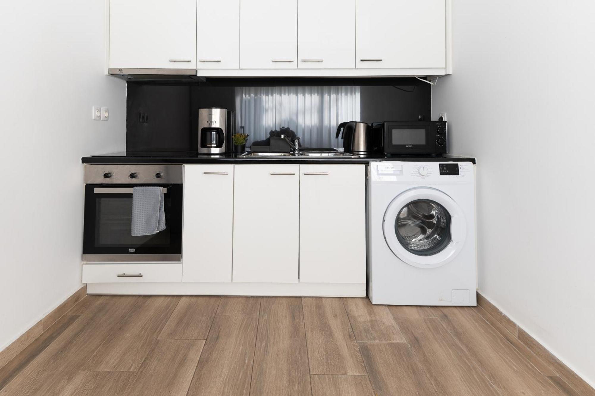 Stylish Spacious Apartment In Palaio Faliro Athen Eksteriør bilde
